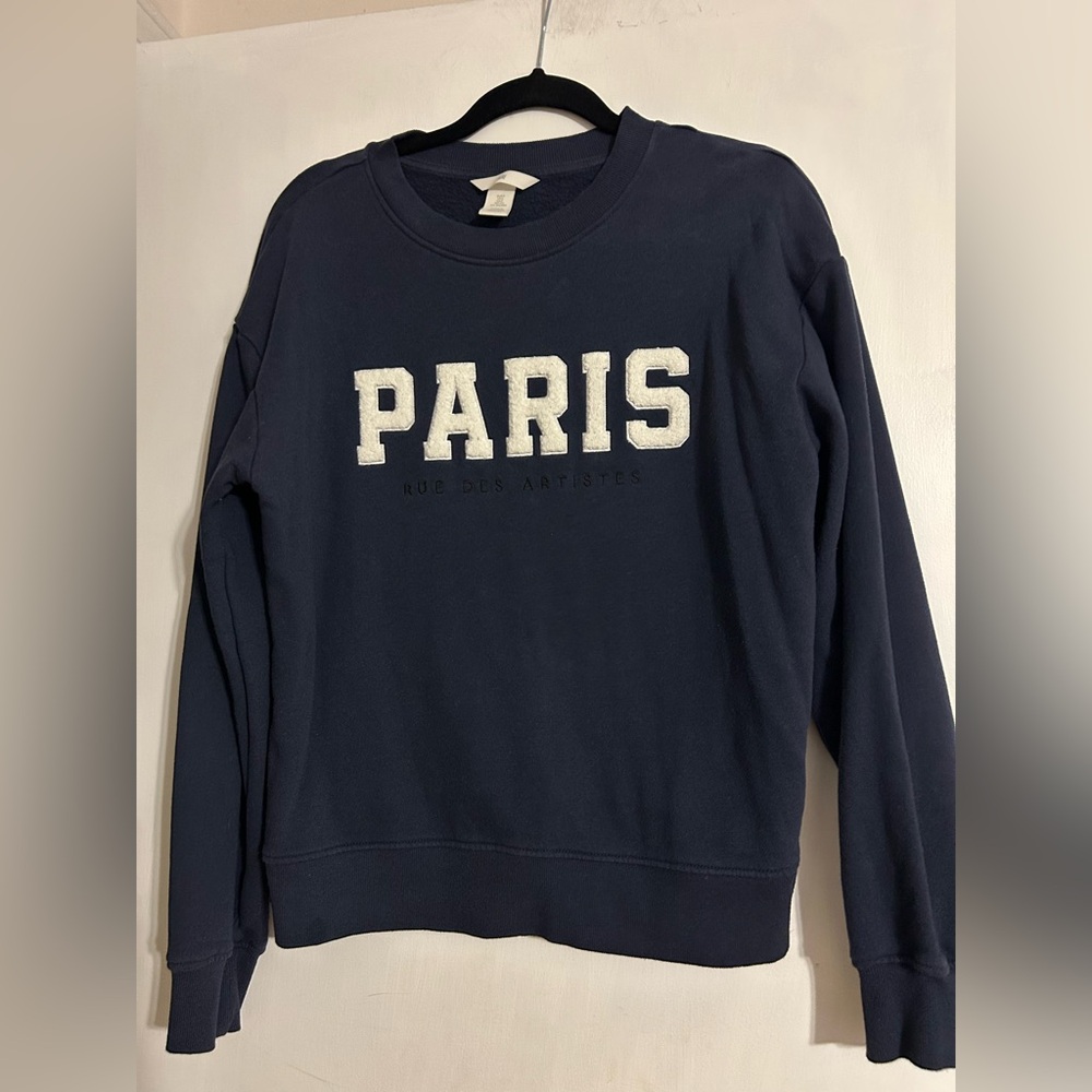 Sweatshirt